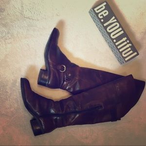 Brown knee high boots Audrey Brooke LEATHER